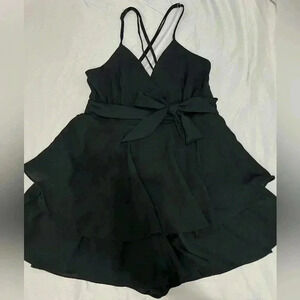 HIGH STREET V-Neck Ruffled Asymmetric Hem Black Romper - Size S